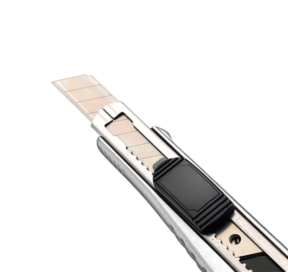 HARDEN Pro Metal Utility Craft Knife with 6 Piece Blade 18mm - Premium Hardware from HARDEN - Just R 247! Shop now at Securadeal