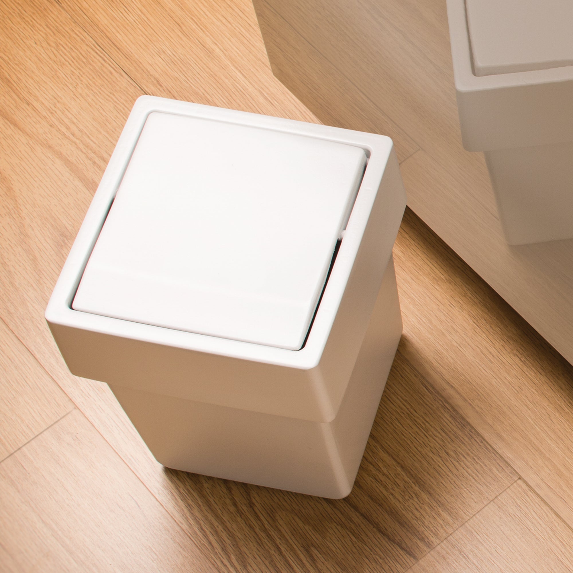 rondabin5L | Securadeal ROCO Onda Door Mounted Bin White 5 Litre - Premium Hardware from ROCO - Just R 469! Shop now at Securadeal