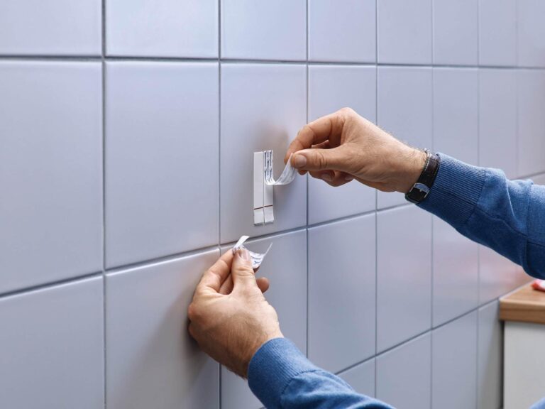 TESA Adhesive Nail Adjustable 2x4kg - Smooth And Solid Indoor Surfaces - Tiles and Metal - Premium Hardware from TESA - Just R 135! Shop now at Securadeal