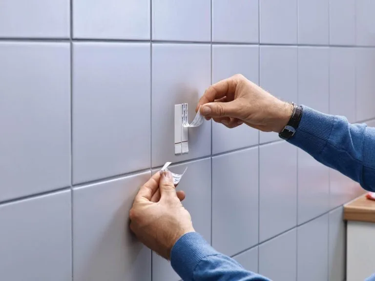 TESA Adhesive Nail Adjustable 2x4kg - Smooth And Solid Indoor Surfaces - Tiles and Metal - Premium Hardware from TESA - Just R 135! Shop now at Securadeal